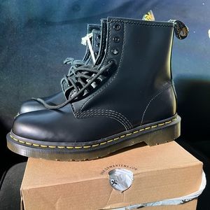 Brand New Dr.Martens 1460 Original Size 8